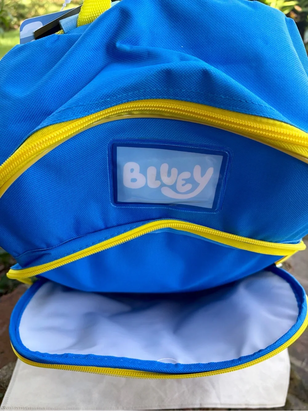 NWT BLUEY Blue/Yellow Kids Backpack and NWT HYDRAPEAK Blue Dino Tumbler